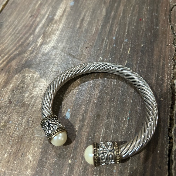 Jewelry - Elegant Silver and Gold-Toned Bracelet with Pearl Accents